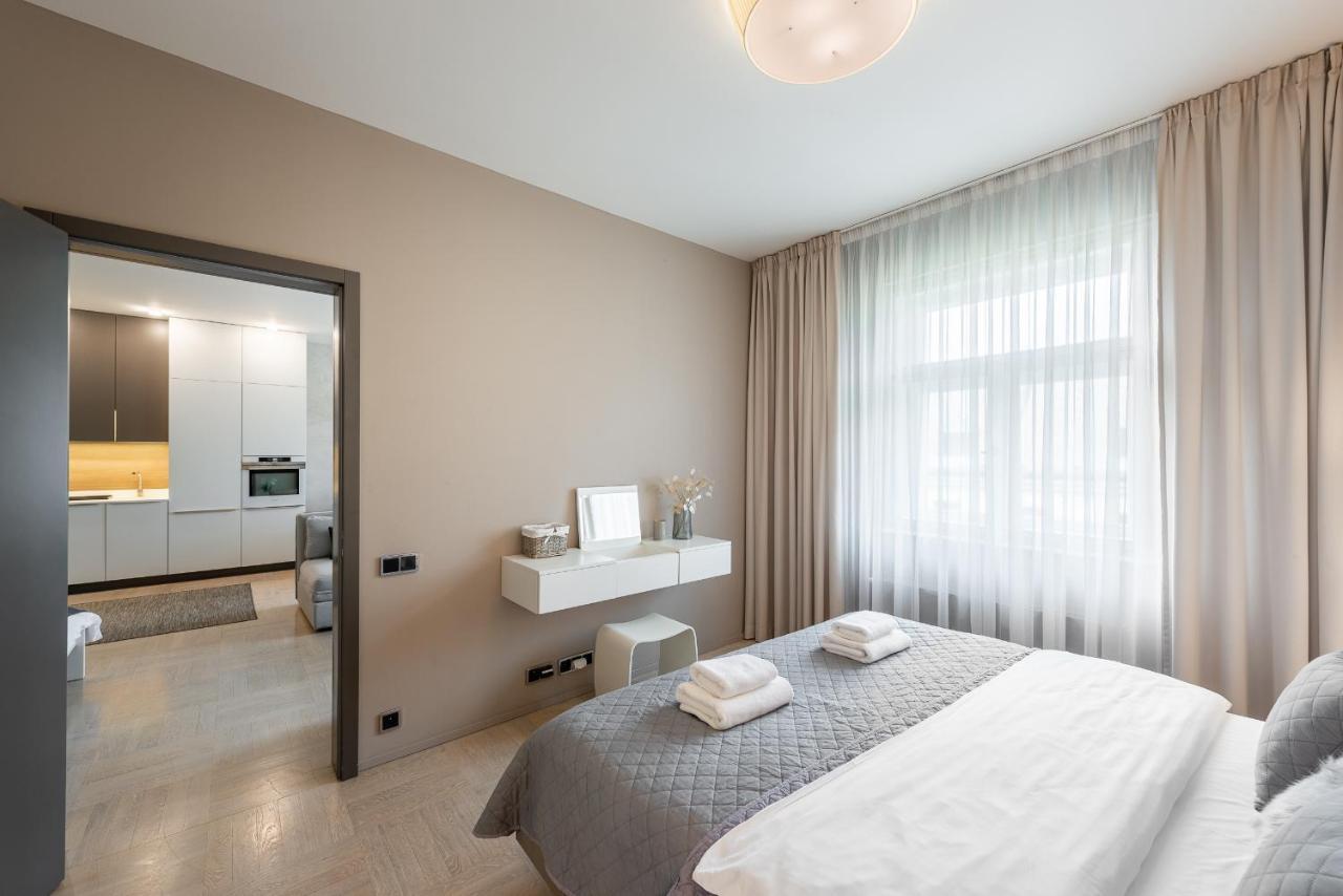 Апартаменти New Luxury Apt With Ac&Parking In The Center Of Прага Екстер'єр фото